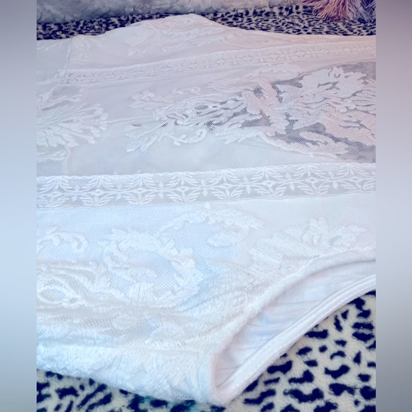 🌹Free People lace mini dress - Picture 3 of 16